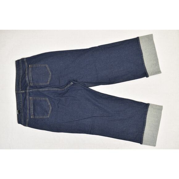 NEW Torrid Women's Plus Size 22R Vintage Straight Cropped Jeans - Picture 4 of 8